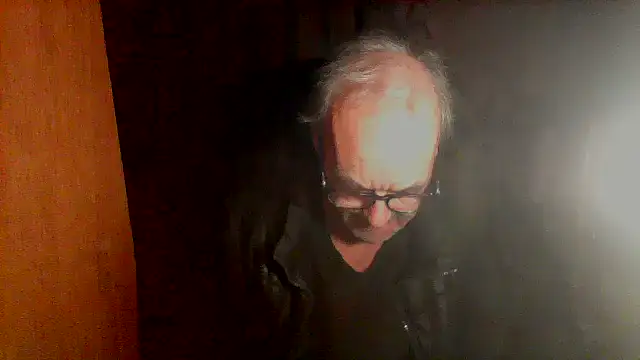 nice6incs online show from November 8, 11:52 pm