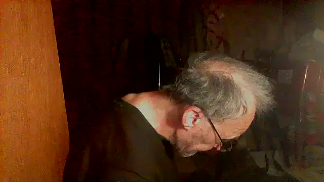 nice6incs online show from April 22, 11:53 pm