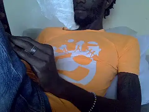 Snapshot of Delicious-D chatting on December 27, 10:34 am Delicious-D online show from December 27, 10:34 am