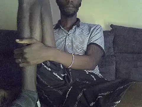 Snapshot of Delicious-D chatting on January 5, 6:02 am Delicious-D online show from January 5, 6:02 am