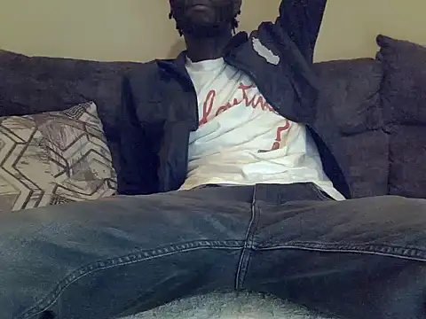 Snapshot of Delicious-D chatting on February 23, 7:47 pm Delicious-D online show from February 23, 7:47 pm