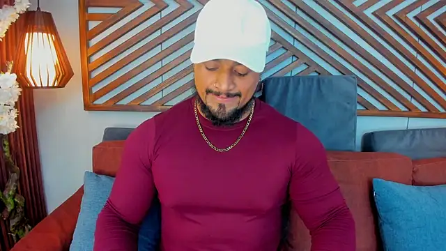 MikeEstevess online show from May 12, 5:38 am