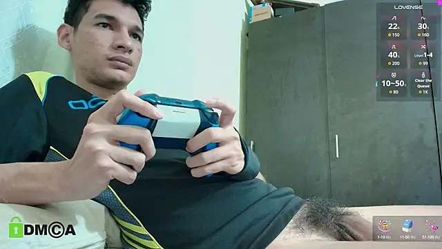 Paulhot018 online show from October 15, 11:34 pm