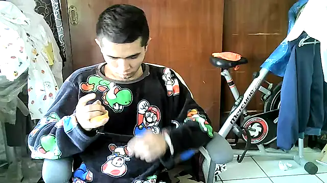 jperezofficial1 online show from October 18, 6:02 pm