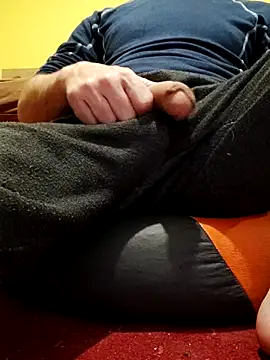 armando1983 hot online show from February 7, 9:42 pm