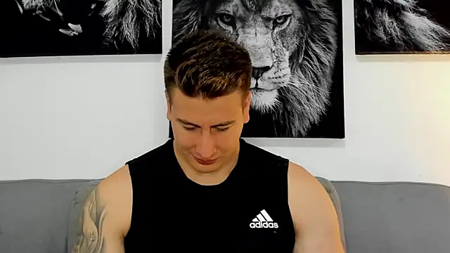 Alex-Harrington online show from February 10, 11:31 pm