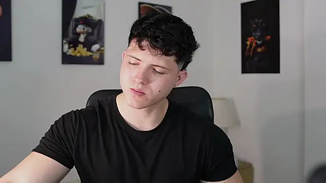 Hazzan Velez online show from April 28, 8:13 pm