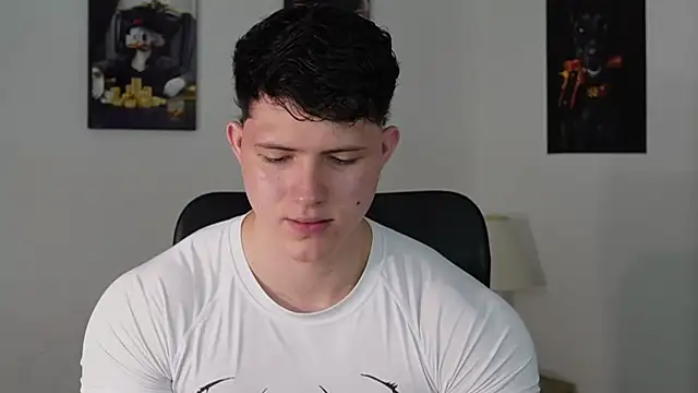 Hazzan Velez online show from April 27, 6:35 pm