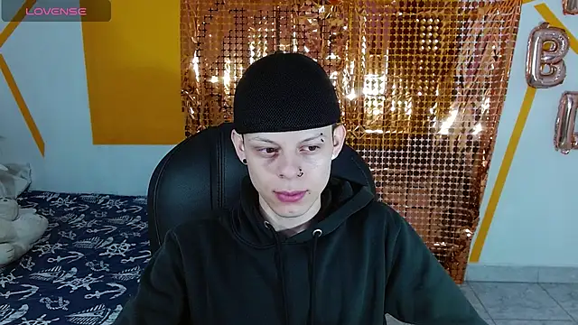 Matthew Boy  online show from January 25, 5:29 am