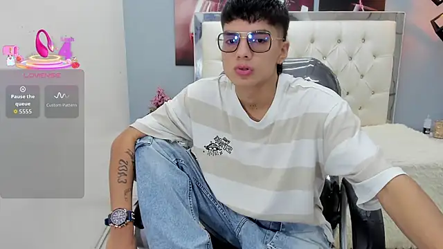 Noha scott online show from April 28, 10:36 pm