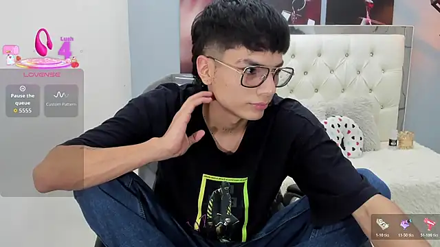 Noha scott online show from April 23, 10:56 pm