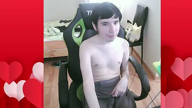 Snapshot of Twink_martinboy chatting on March 1, 9:59 pm Twink martinboy online show from March 1, 9:59 pm