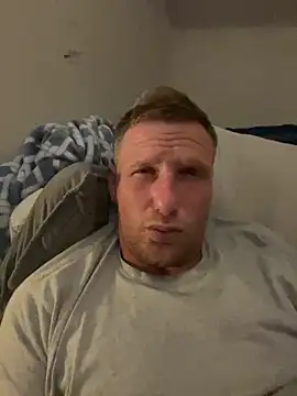 aaronmc311840 online show from September 21, 5:40 am