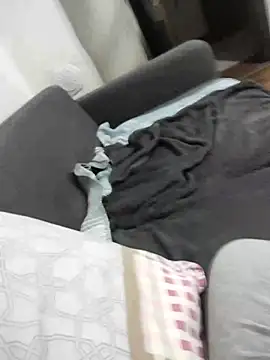 Meeeeeerrrt online show from February 9, 9:41 pm