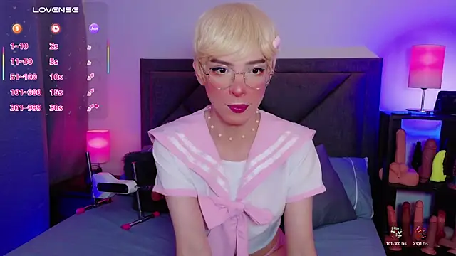 Sammy Russell online show from April 27, 5:26 am