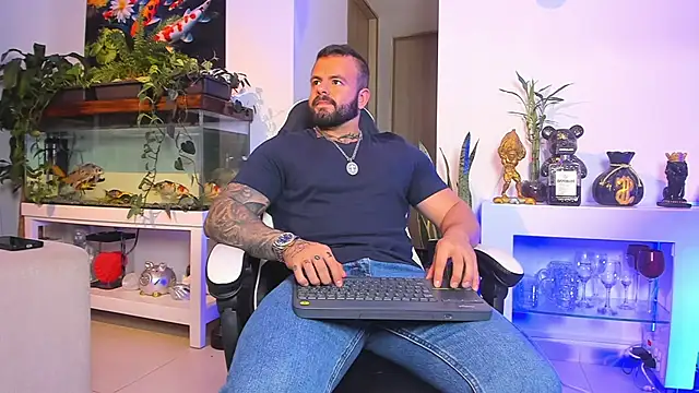 Johnnygrayson1 online show from February 5, 1:45 am