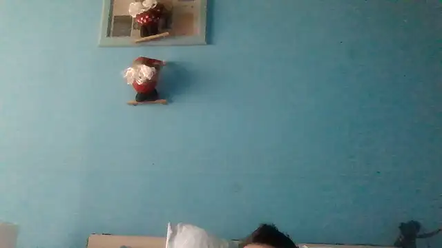 Simone 18 10  online show from December 29, 12:55 pm