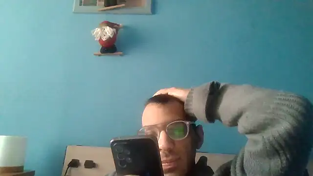 Simone 18 10  online show from December 27, 10:34 am