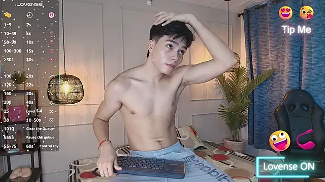 luandy online show from April 2, 11:18 am