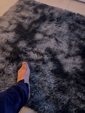 Lucom23 online show from April 2, 8:16 pm