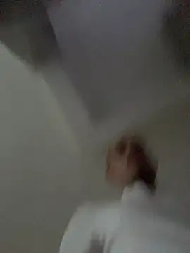 mateoleonee online show from November 1, 10:47 pm