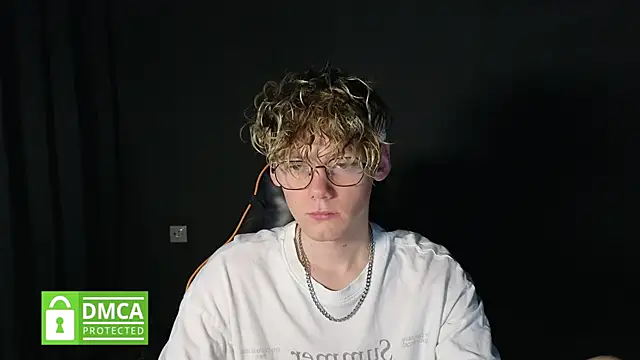 Keytaro online show from April 28, 2:49 am