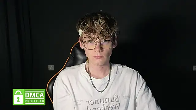 Keytaro online show from April 29, 6:07 am