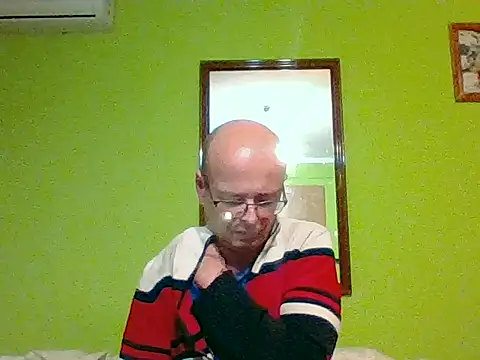 Snapshot of Tiger202441 chatting on October 14, 11:34 pm Tiger202441 online show from October 14, 11:34 pm