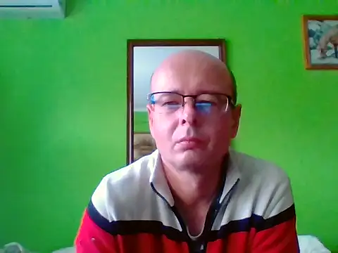 Snapshot of Tiger202441 chatting on October 12, 1:27 pm Tiger202441 online show from October 12, 1:27 pm