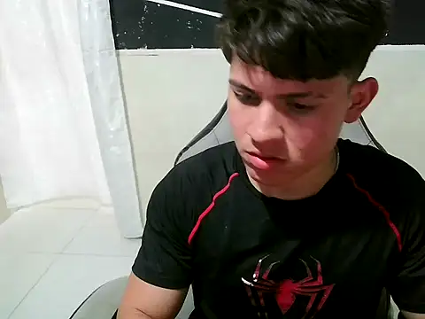 Yeremy12345 online show from February 22, 7:26 pm