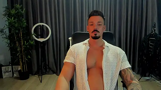 HaydenSpearss online show from March 24, 1:49 pm