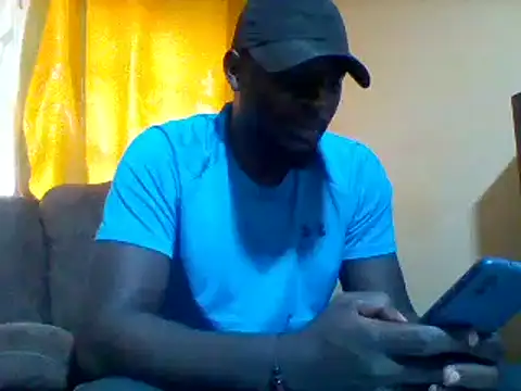 Snapshot of ClinDi chatting on September 20, 2:28 pm ClinDi online show from September 20, 2:28 pm