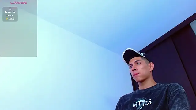 Valerio 20 online show from March 12, 7:38 pm