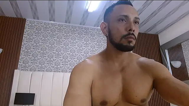 Snapshot of Thiago_Summers chatting on December 2, 6:08 pm Thiago Summers online show from December 2, 6:08 pm