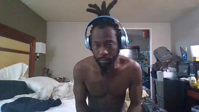 Snapshot of Mrbbc803 chatting on February 22, 3:43 pm Mrbbc803 online show from February 22, 3:43 pm