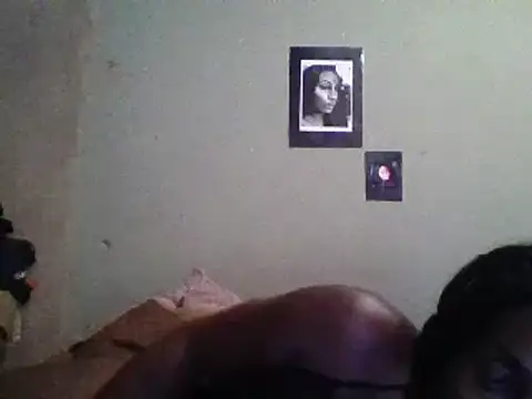 Snapshot of Moorella1 chatting on January 28, 5:00 am Moorella1 online show from January 28, 5:00 am