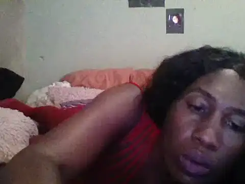 Snapshot of Moorella1 chatting on January 23, 7:43 am Moorella1 online show from January 23, 7:43 am