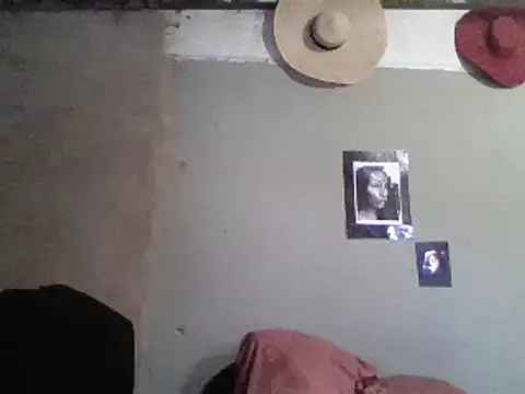 Snapshot of Moorella1 chatting on February 17, 7:14 am Moorella1 online show from February 17, 7:14 am