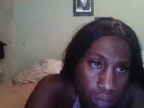 Snapshot of Moorella1 chatting on February 3, 5:51 am Moorella1 online show from February 3, 5:51 am