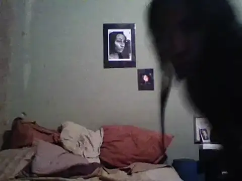 Snapshot of Moorella1 chatting on January 1, 5:44 pm Moorella1 online show from January 1, 5:44 pm