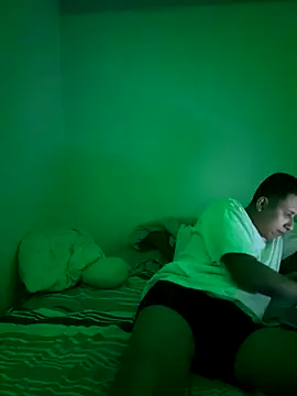 AdrianUquillas online show from November 26, 12:57 am