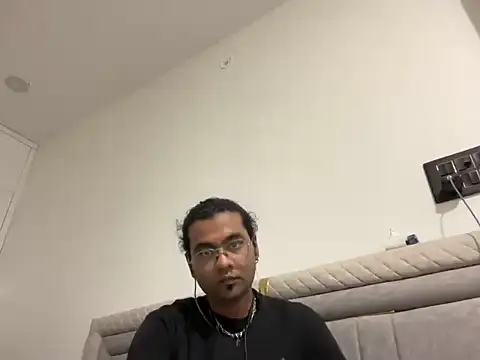 nudistindian online show from April 28, 6:23 pm