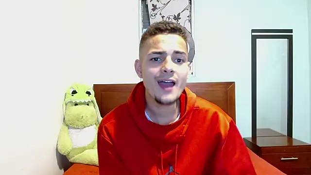 Snapshot of Jeffstyle18 chatting on October 7, 12:15 am Jeffstyle18 online show from October 7, 12:15 am