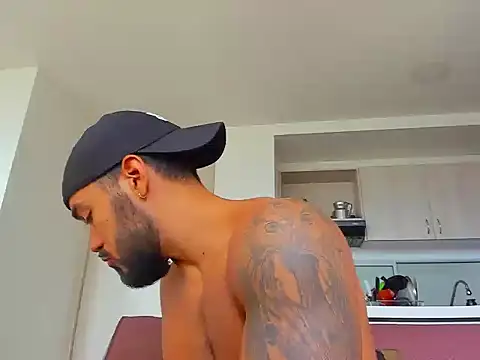 Alexander Martines online show from March 19, 7:28 pm