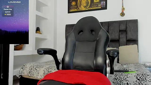 Snapshot of MattRodriguez9 chatting on January 31, 8:22 pm MattRodriguez9 online show from January 31, 8:22 pm