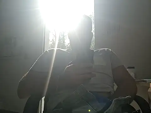Snapshot of Leonormaldick chatting on October 8, 1:26 pm Leonormaldick online show from October 8, 1:26 pm