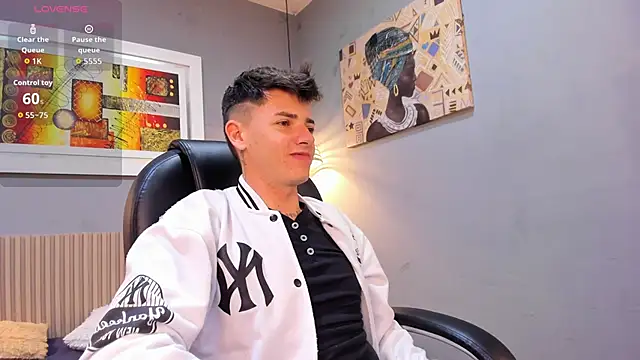 tossetrech online show from February 26, 3:30 am