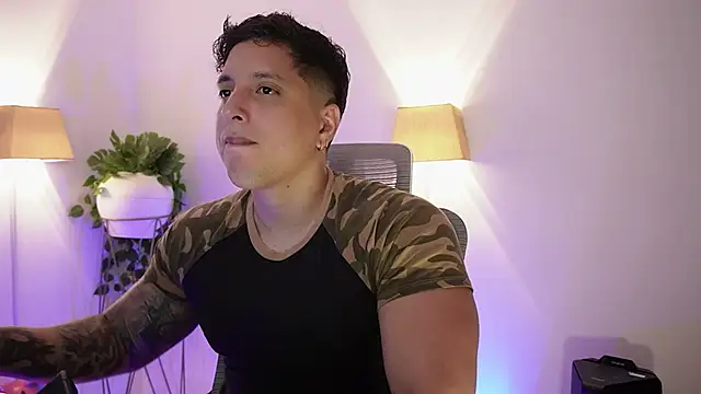 appolo allen online show from April 22, 4:52 am