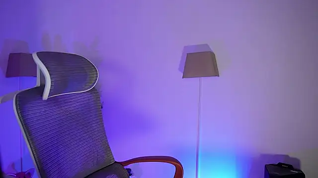 appolo allen online show from April 23, 5:01 am