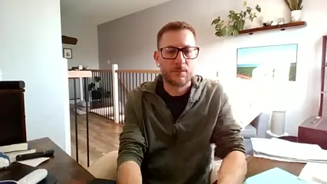 Bigdicktrav902 online show from April 7, 12:05 pm